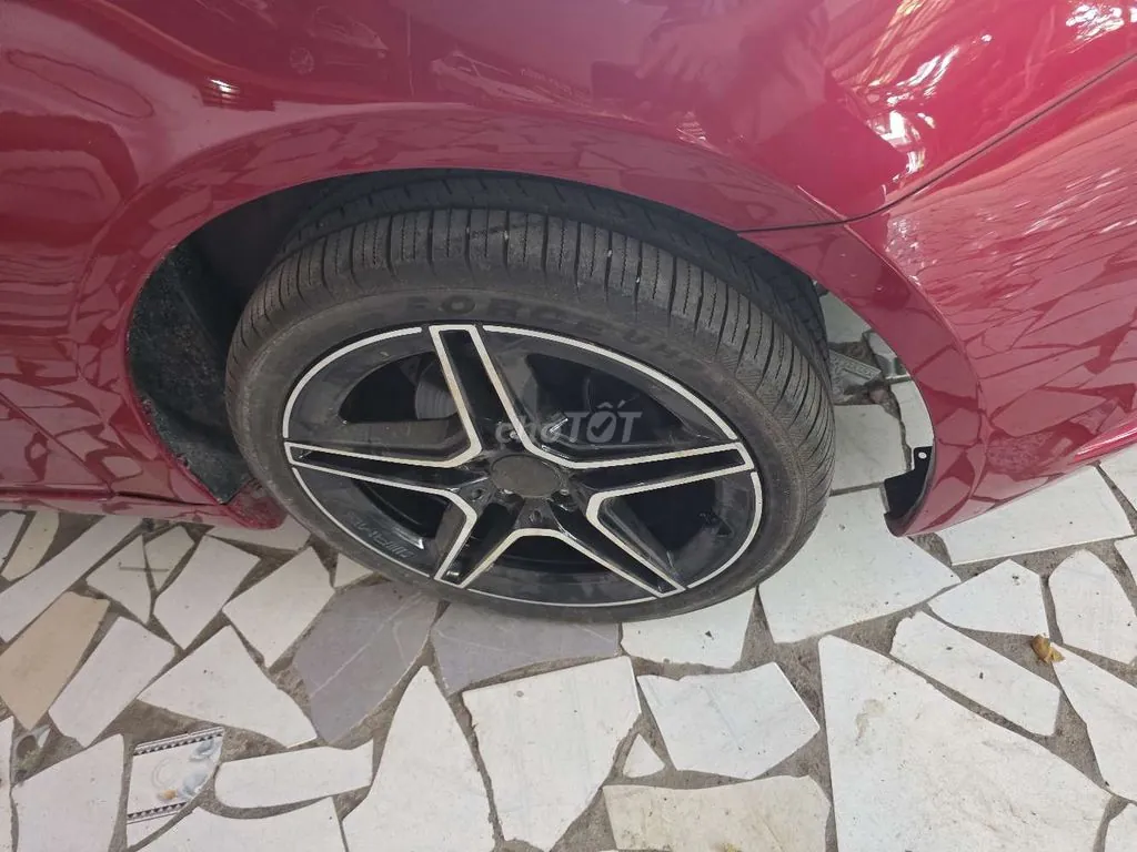 Hyundai Sonata 2011 photo 2