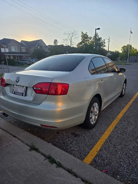 Volkswagen Jetta 2011 photo 4