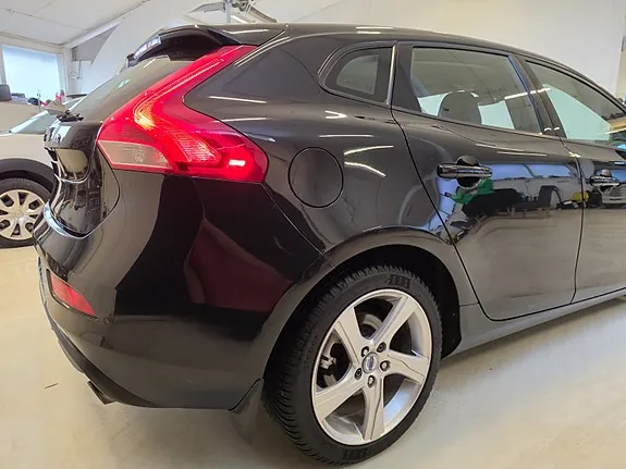 Volvo V40 2014 photo 5