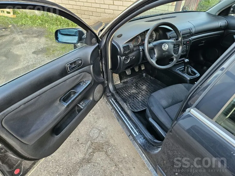 Volkswagen Passat 2004 photo 5