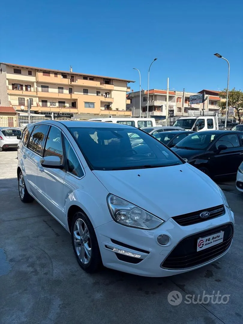 Ford S-Max