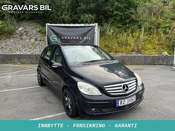 Mercedes-Benz B180