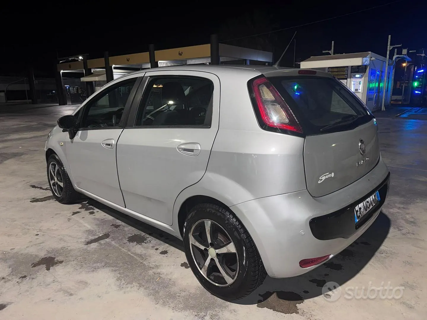 Fiat Punto 2012 photo 5