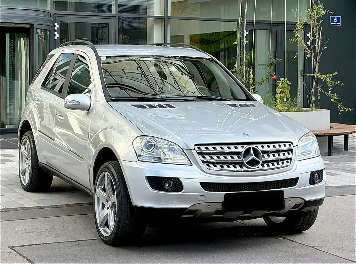 Mercedes-Benz M-Class