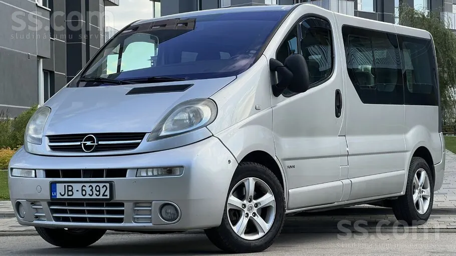 Opel Vivaro 2006 photo 3