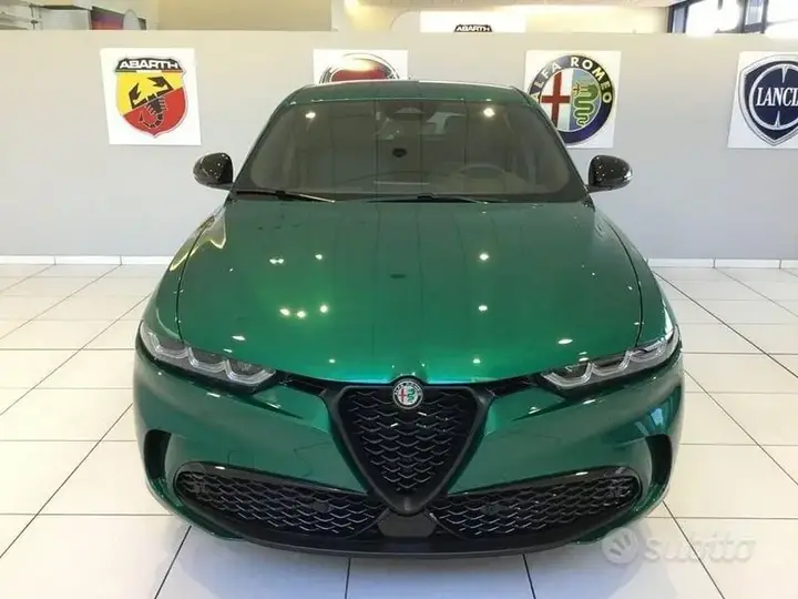 Alfa Romeo Tonale 2025 photo 4