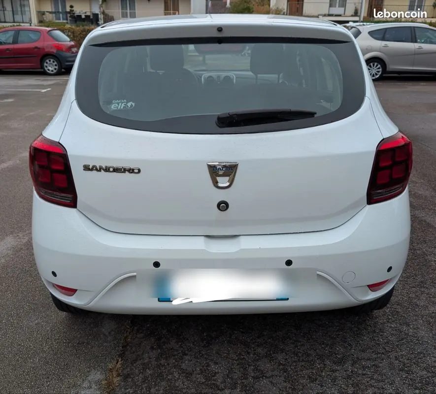 Dacia Sandero 2019 photo 2