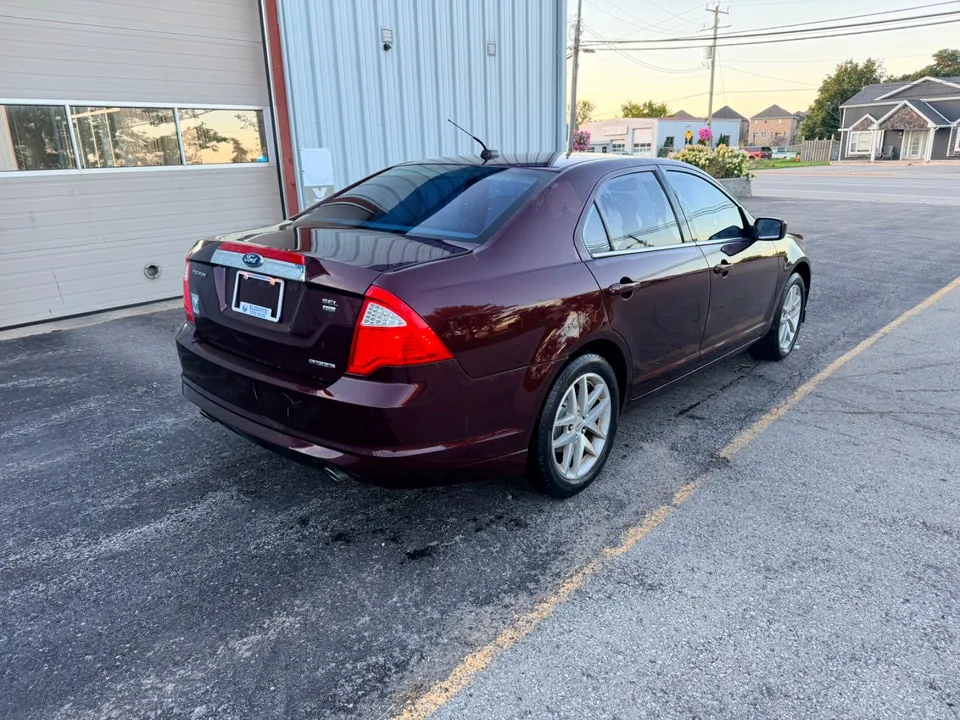 Ford Fusion 2011 photo 3