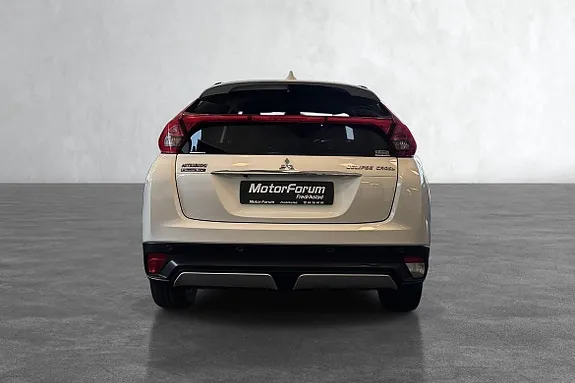 Mitsubishi Eclipse Cross 2018 photo 5