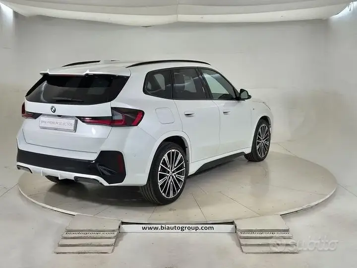 BMW X1 2025 photo 4