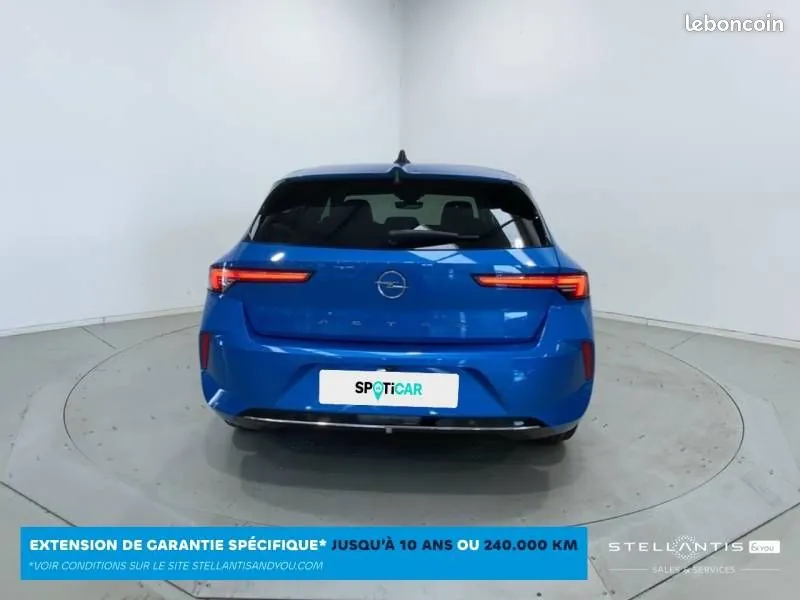 Opel Astra 2022 photo 4