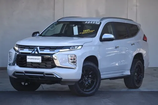 Mitsubishi Pajero Sport