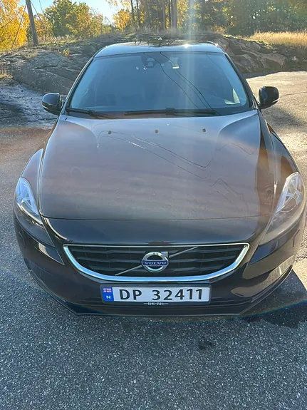 Volvo V40 2014 photo 2