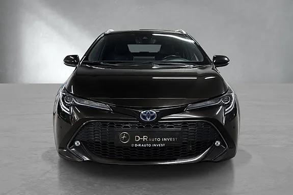 Toyota Corolla 2023 photo 2