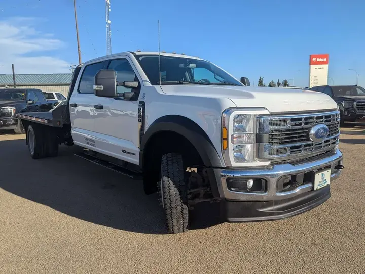 Ford F-550 2024 photo 4