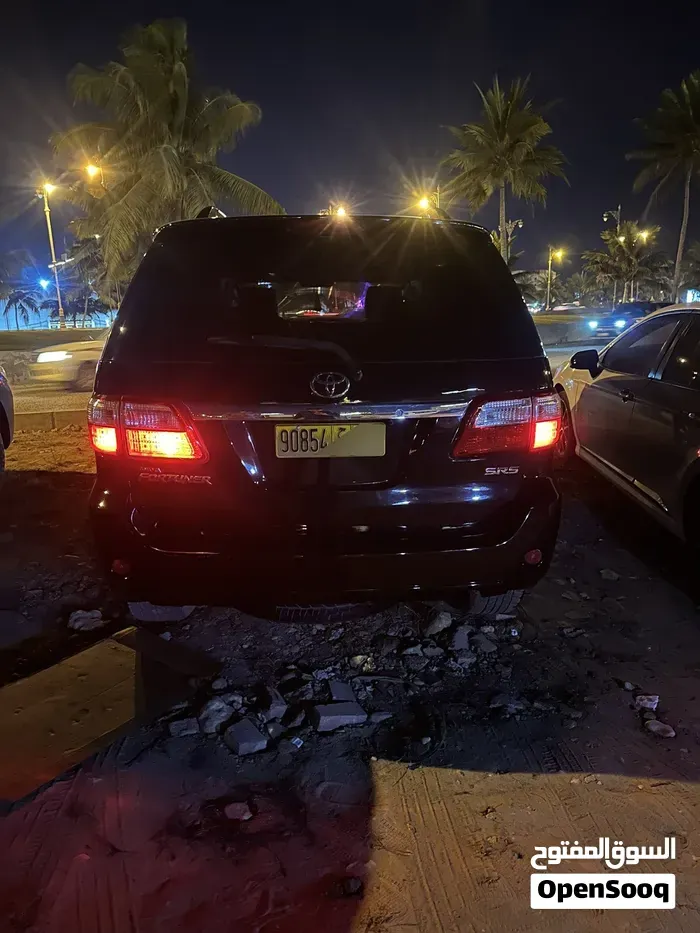 Toyota Fortuner 2011 photo 4
