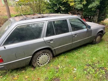 Mercedes-Benz 300D