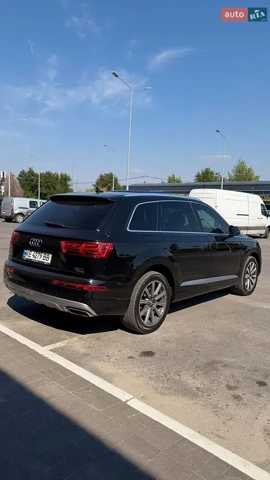 Audi Q7 2016 photo 4