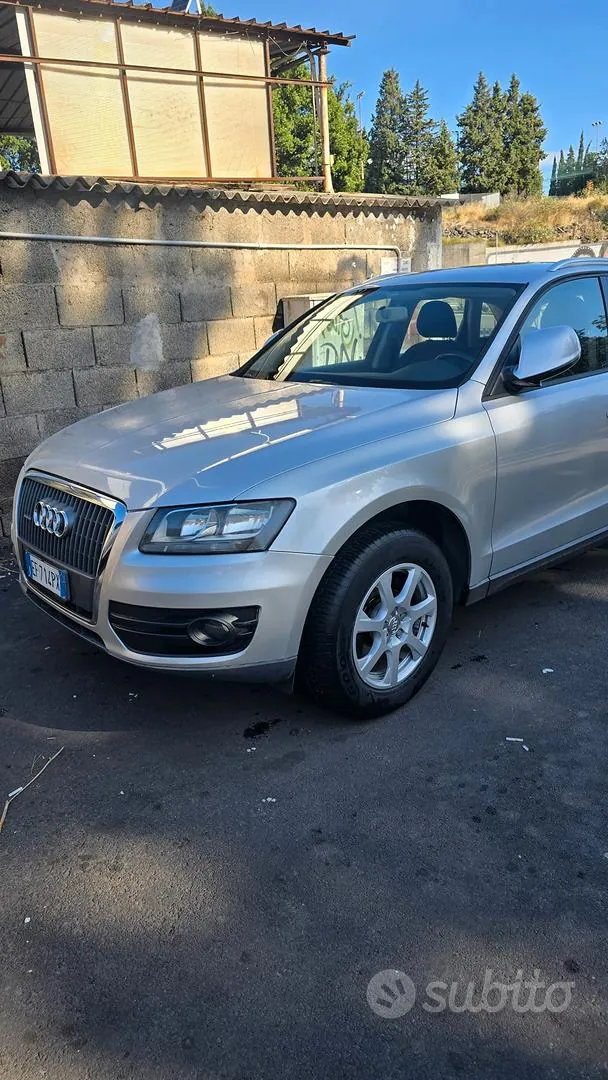 Audi Q5 2010 photo 4