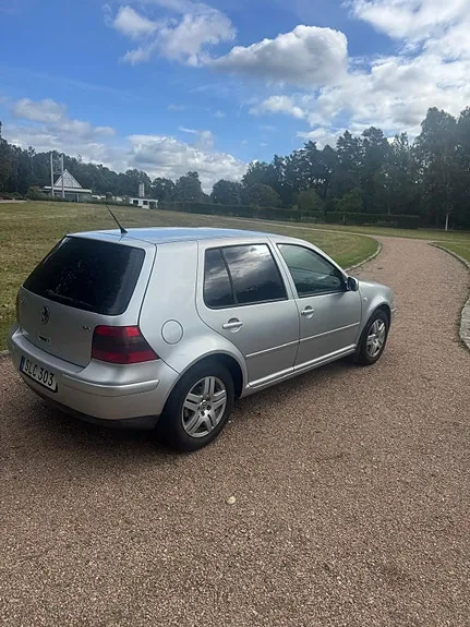 Volkswagen Golf Iv 2001 photo 2