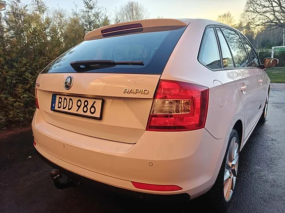 Skoda Rapid 2015 photo 3