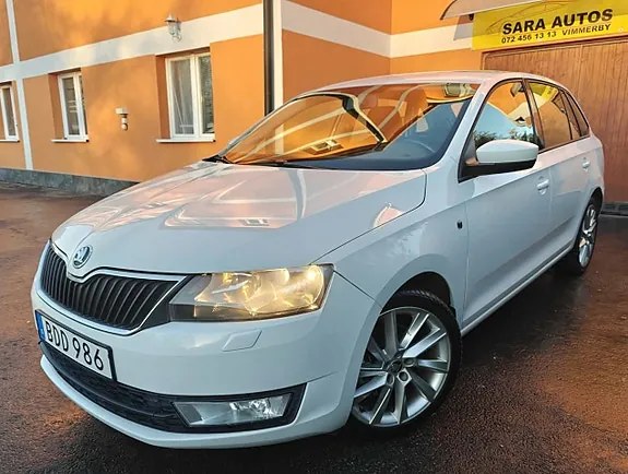 Skoda Rapid 2015 photo 4