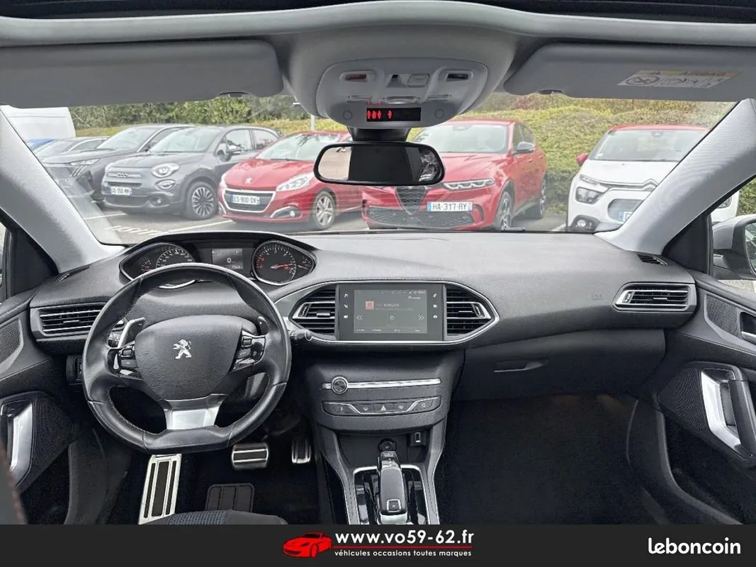 Peugeot 308 2020 photo 3