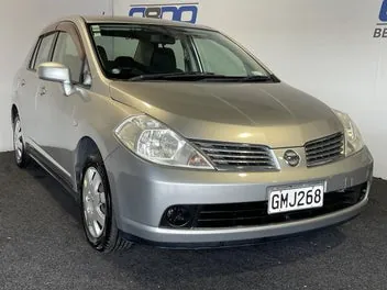 Nissan Tiida 2007 photo 2