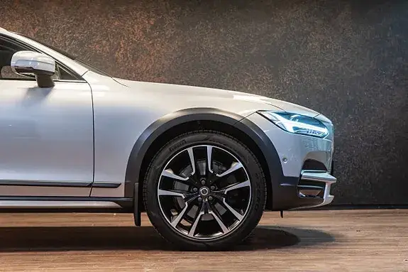 Volvo V90 Cross Country 2019 photo 5