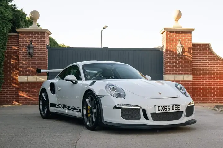 Porsche 911 Gt3 Rs