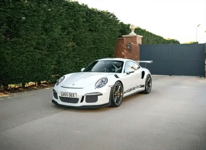 Porsche 911 Gt3 Rs 2015 photo 2