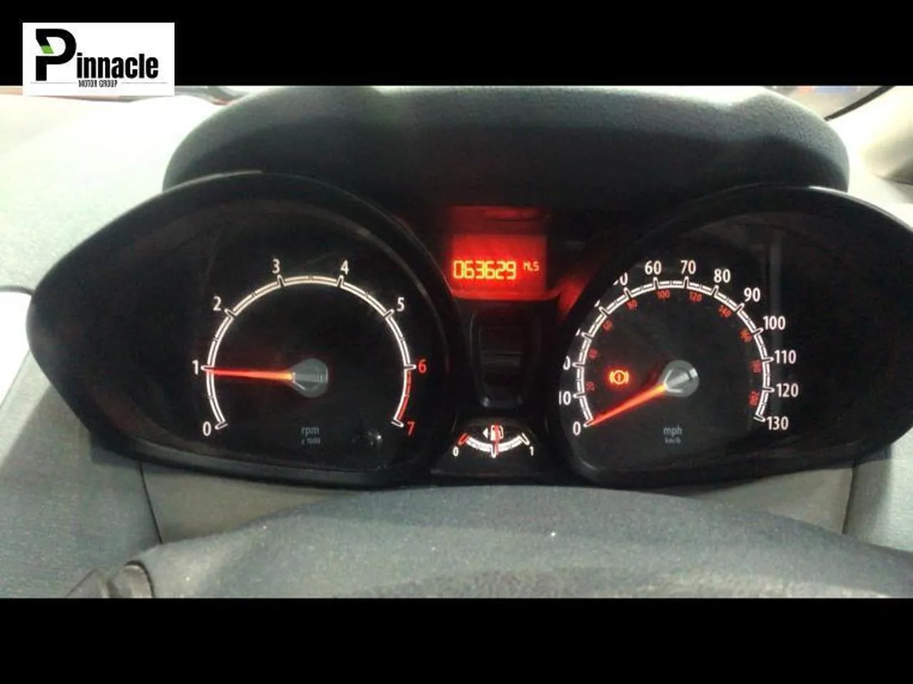 Ford Fiesta 2010 photo 5