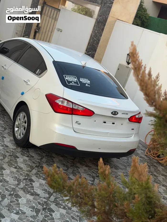 Kia K3 2014 photo 2