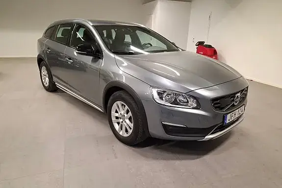 Volvo V60 Cross Country 2017 photo 3