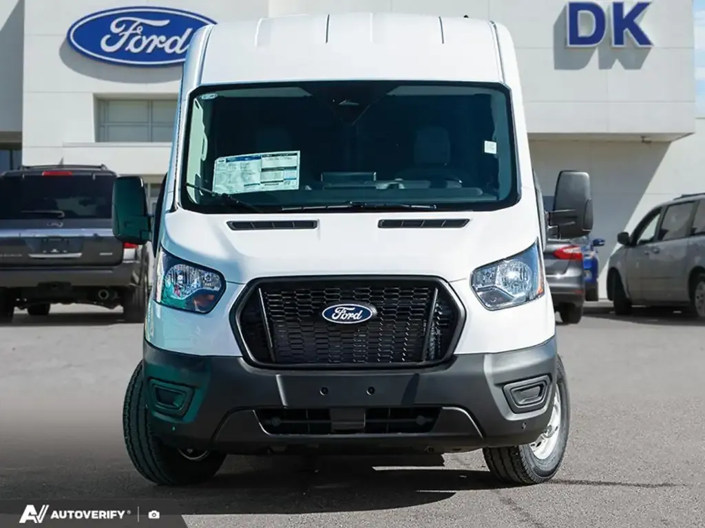 Ford Transit 2027 photo 2