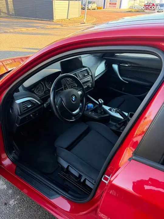 BMW 1 Series 2013 photo 2