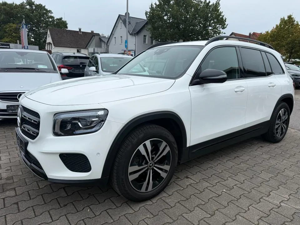 Mercedes-Benz Glb