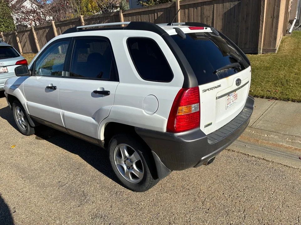 Kia Sportage 2008 photo 2