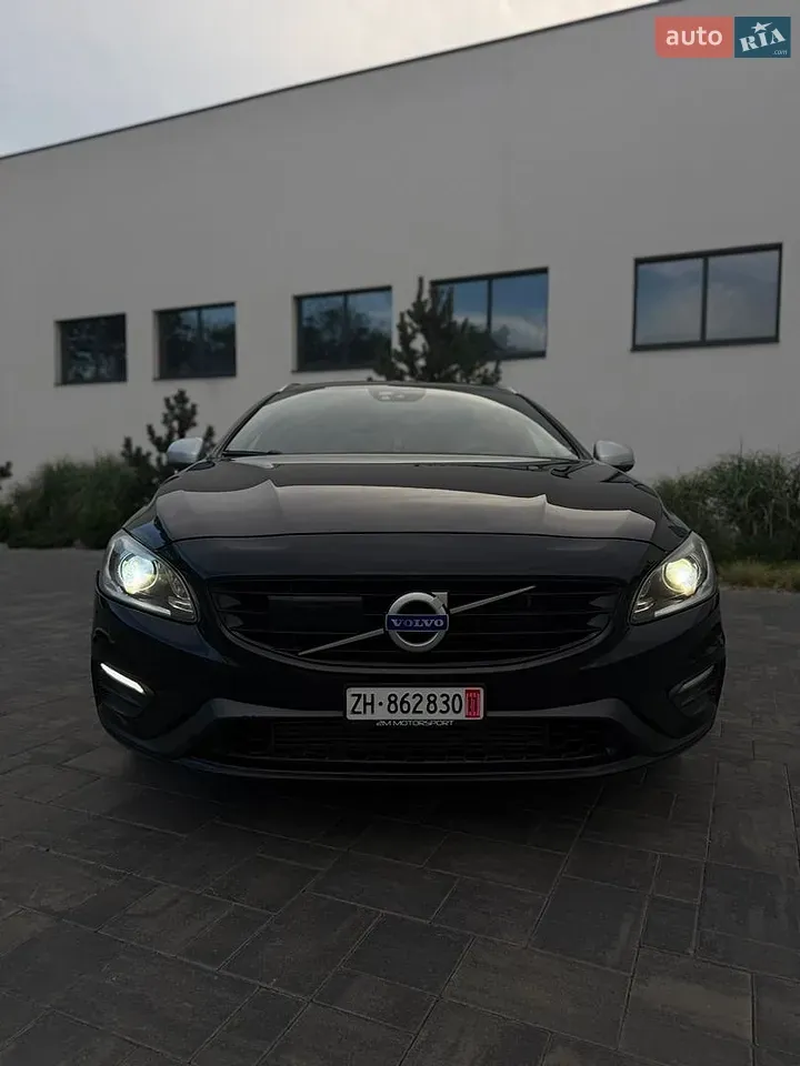 Volvo V60 2016 photo 4
