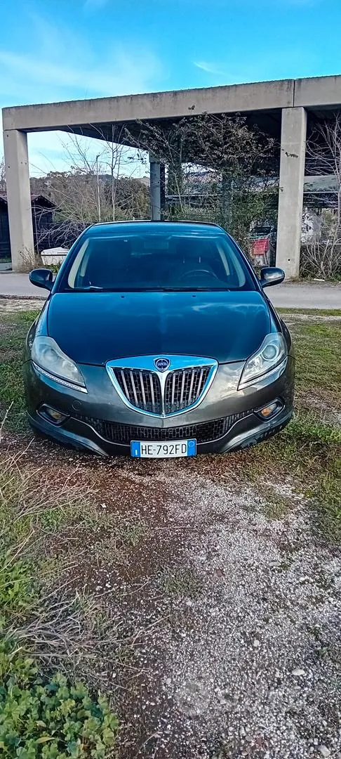 Lancia Delta 2010 photo 2