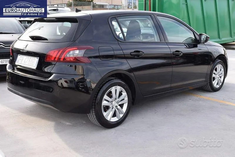 Peugeot 308 2019 photo 4