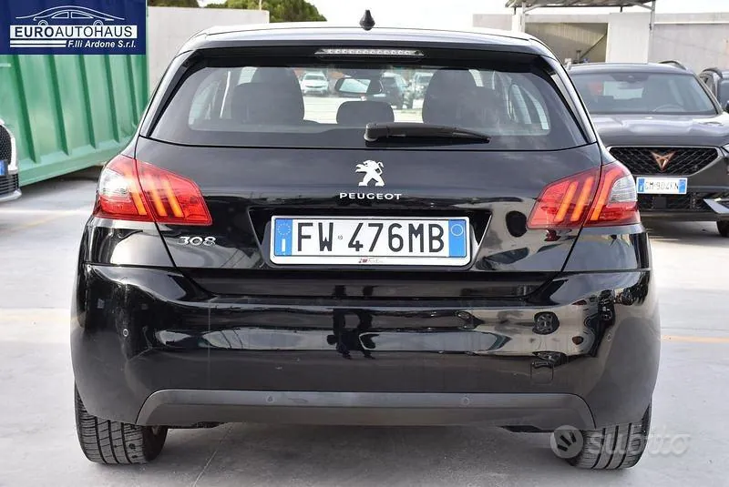 Peugeot 308 2019 photo 5