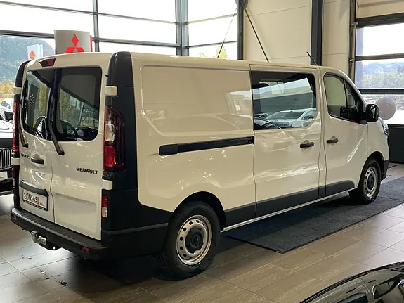 Renault Trafic 2023 photo 5