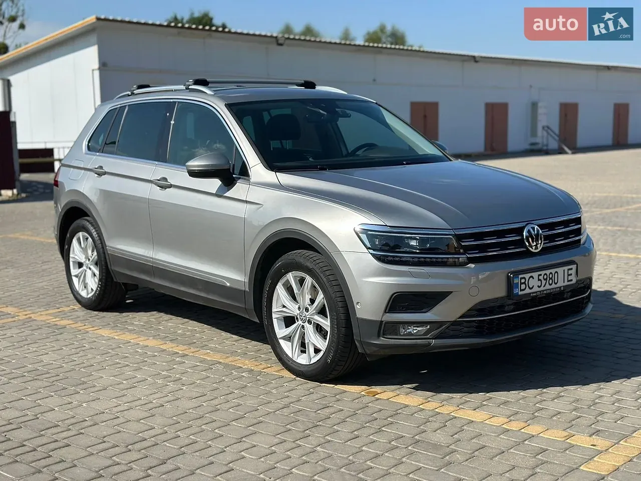 Volkswagen Tiguan 2019 photo 3