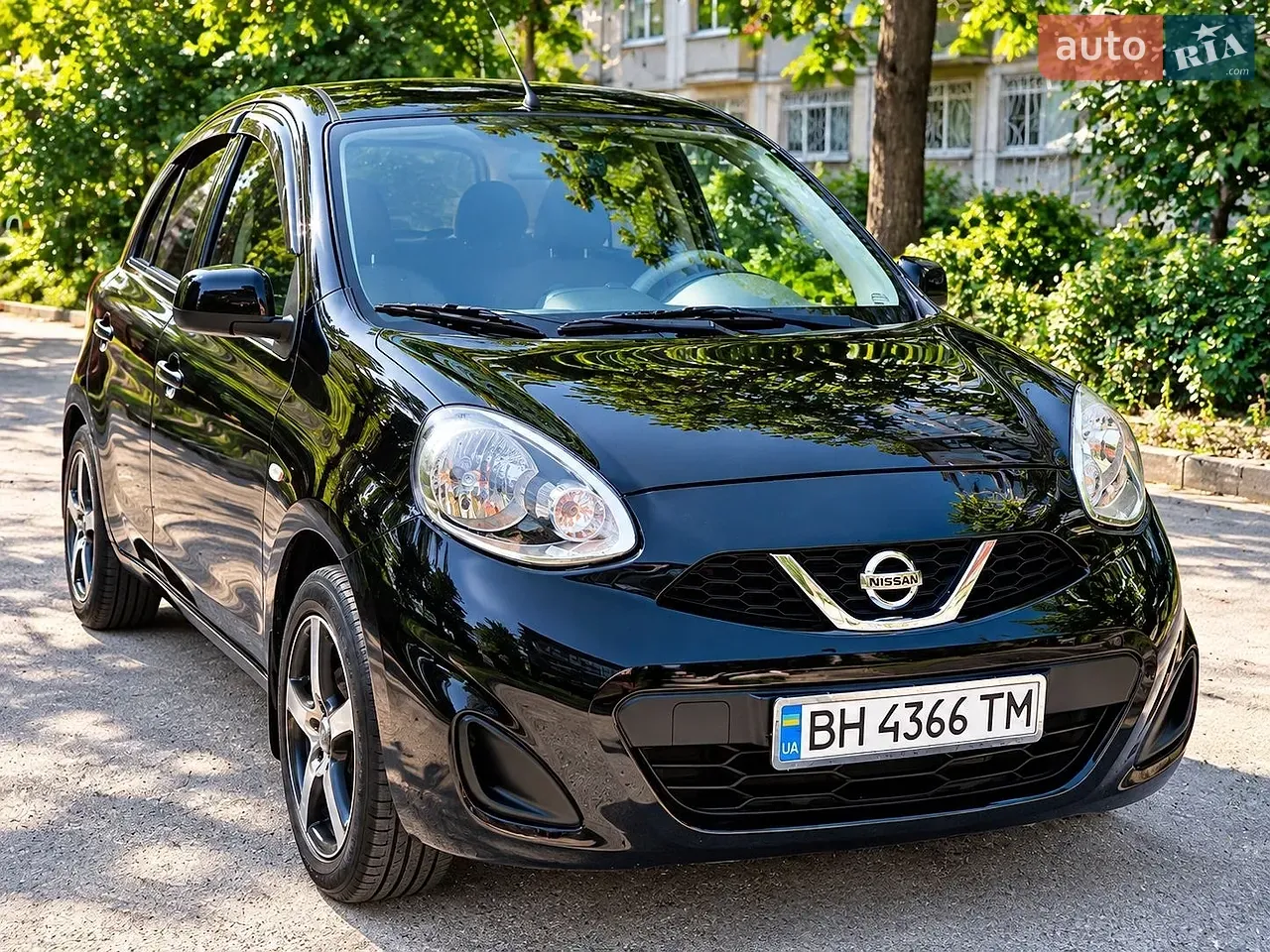 Nissan March