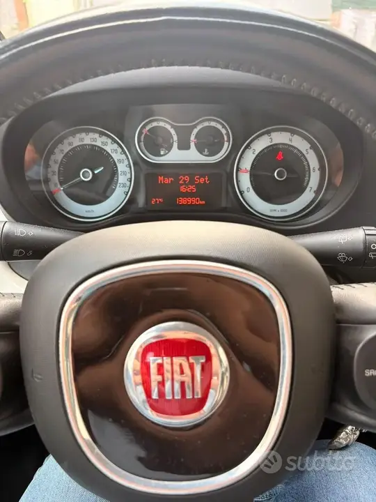 Fiat 500L 2016 photo 4