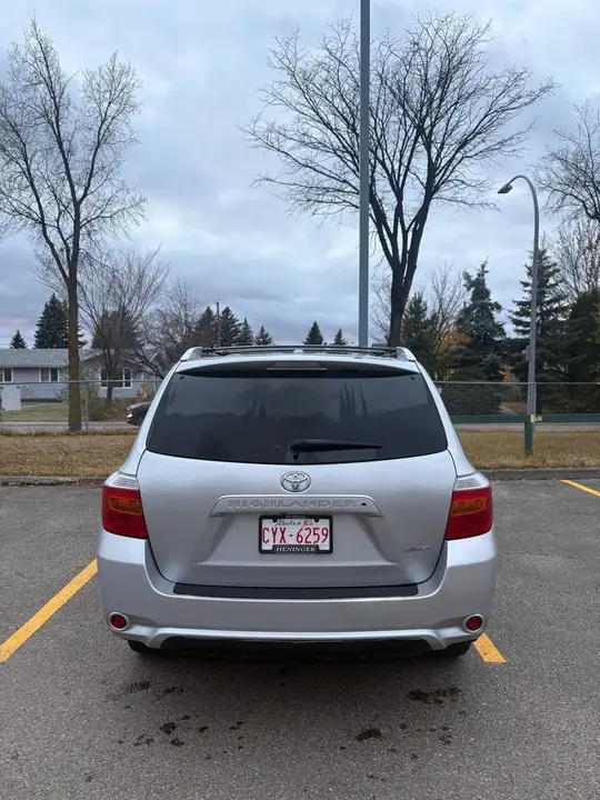 Toyota Highlander 2010 photo 5