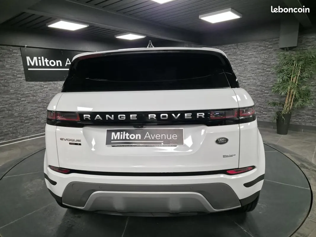 Land Rover Range Rover Evoque 2020 photo 4