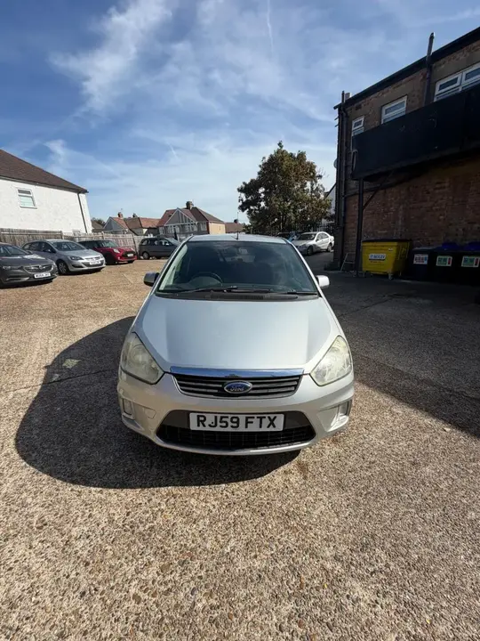 Ford C-Max 2009 photo 4