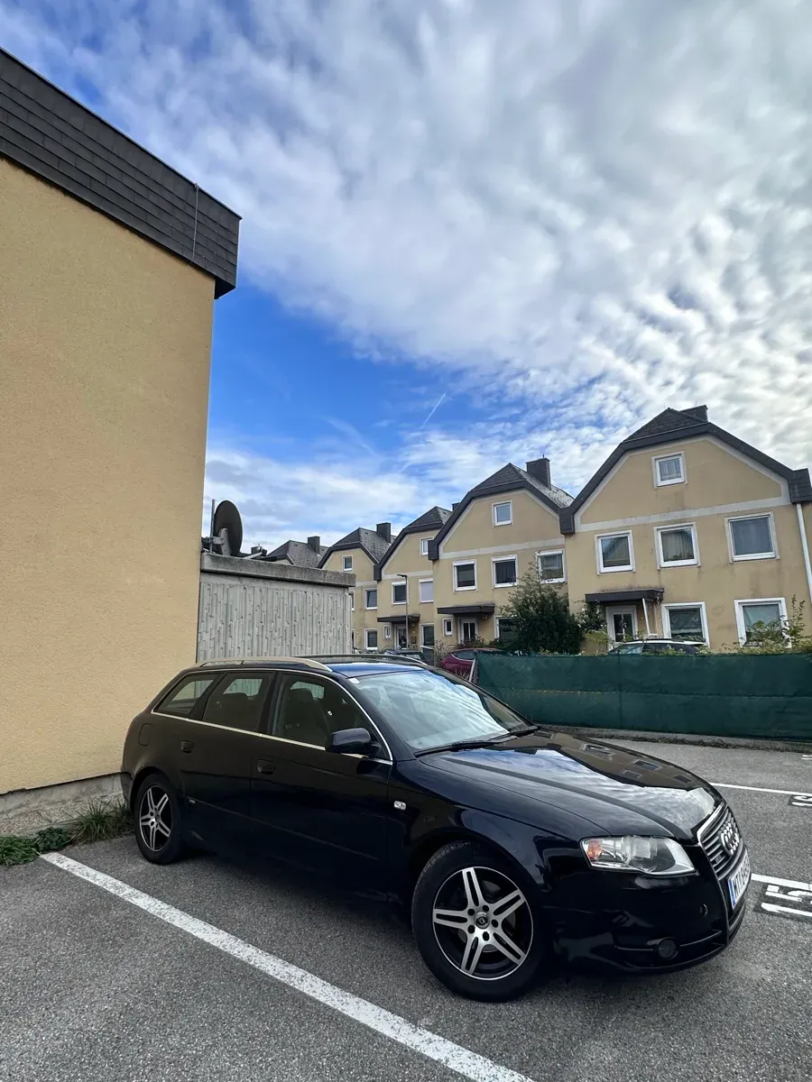 Audi A4 2007 photo 2